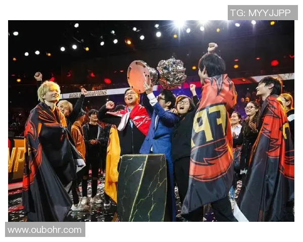 电竞比分与和平精英联手揭秘FPX战队当前状态与表现分析