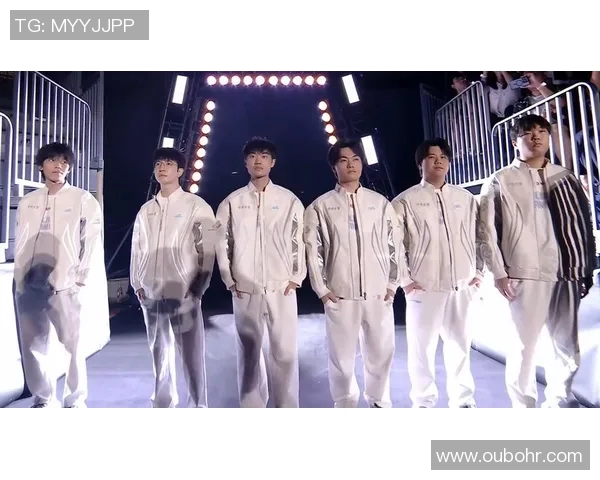 BLG在S15电竞总决赛中的团队配合表现深度分析与点评